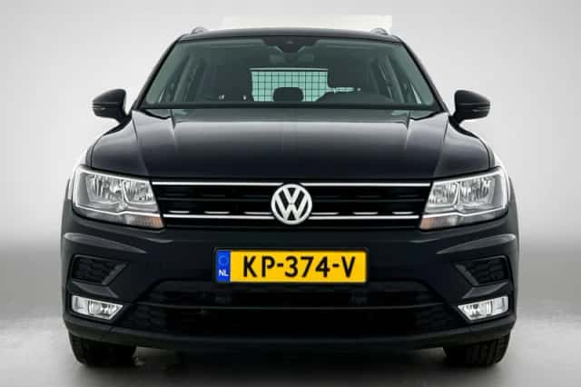 Volkswagen Tiguan (2016) thumbnail 6
