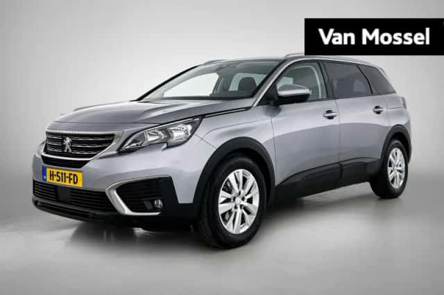 Peugeot 5008 (2021) thumbnail 1