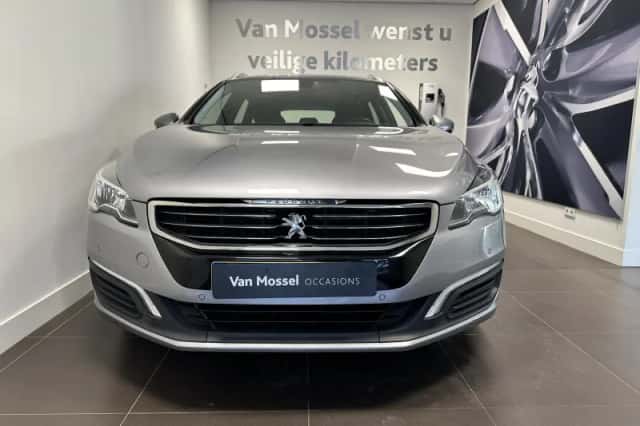 Peugeot 508 (2017) thumbnail 2
