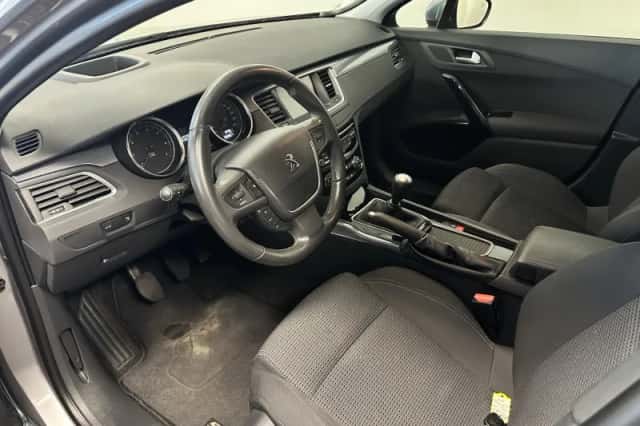 Peugeot 508 (2017) thumbnail 5