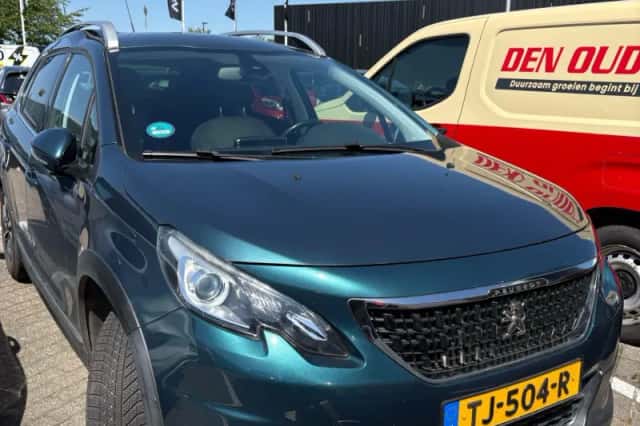 Peugeot 2008 (2018) thumbnail 1