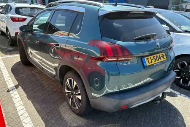 Peugeot 2008 (2018) thumbnail 4