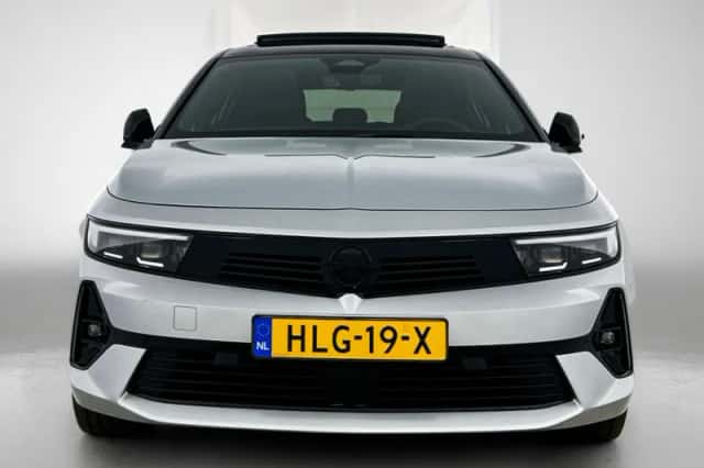 Opel Astra (2025) thumbnail 5
