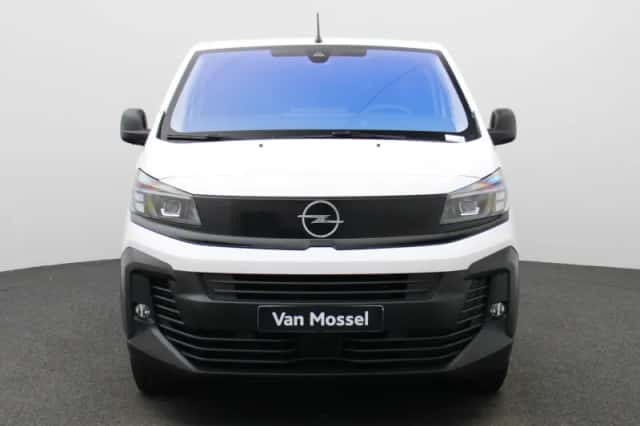 Opel Vivaro (2024) thumbnail 3