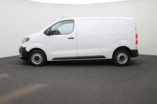 Opel Vivaro (2024) thumbnail 4