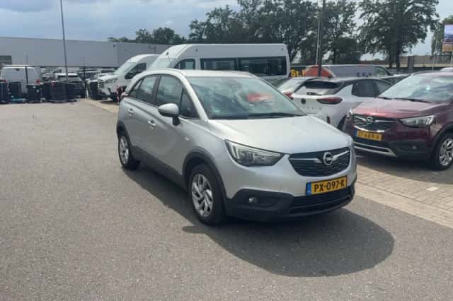 Opel Crossland X (2017) thumbnail 5
