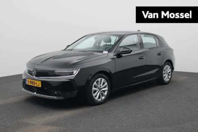 Opel Astra (2023) thumbnail 1