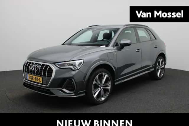 Audi Q3 (2024) thumbnail 1