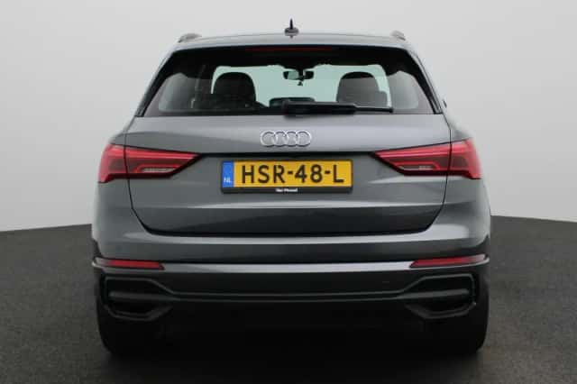 Audi Q3 (2024) thumbnail 5