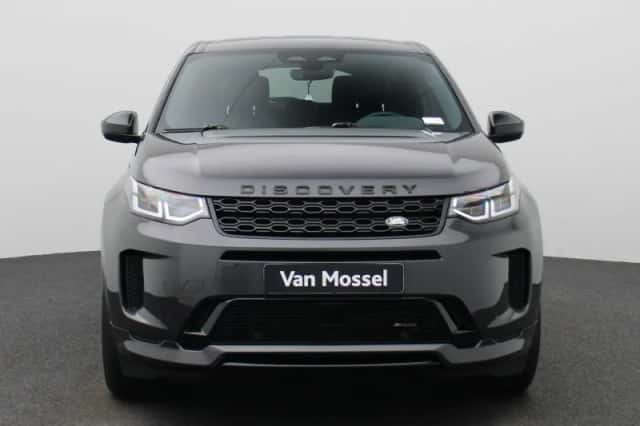 Land Rover Discovery Sport (2023) thumbnail 3
