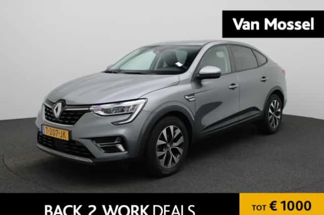 Renault Arkana (2023) thumbnail 1