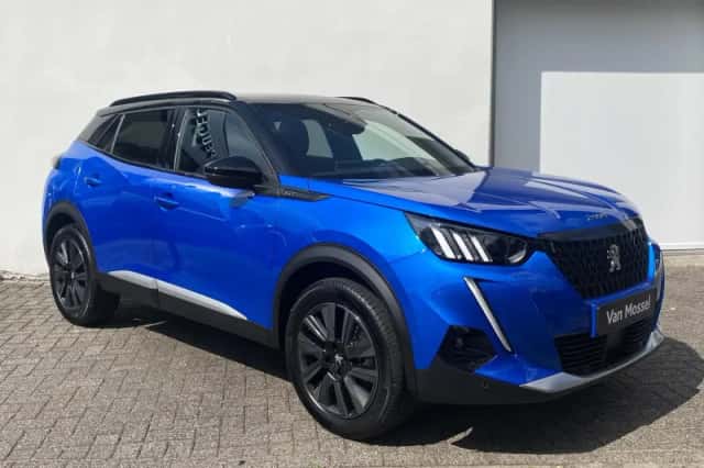 Peugeot 2008 (2022) thumbnail 3