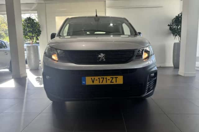 Peugeot Partner (2019) thumbnail 2