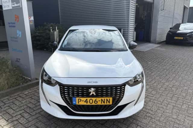 Peugeot 208 (2022) thumbnail 5