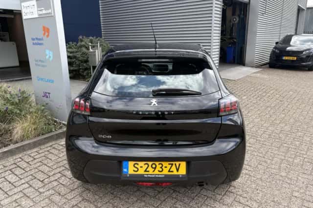 Peugeot 208 (2023) thumbnail 6