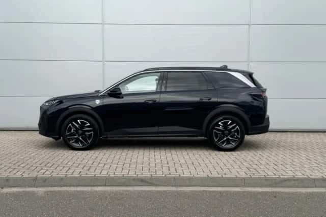 Peugeot 5008 (2025) thumbnail 3