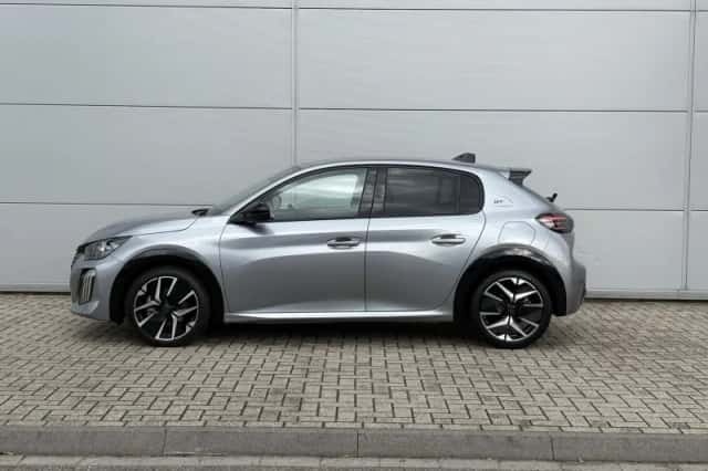 Peugeot 208 (2024) thumbnail 3