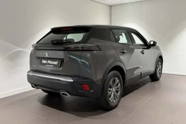 Peugeot 2008 (2022) thumbnail 4