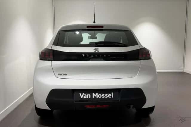 Peugeot 208 (2022) thumbnail 5