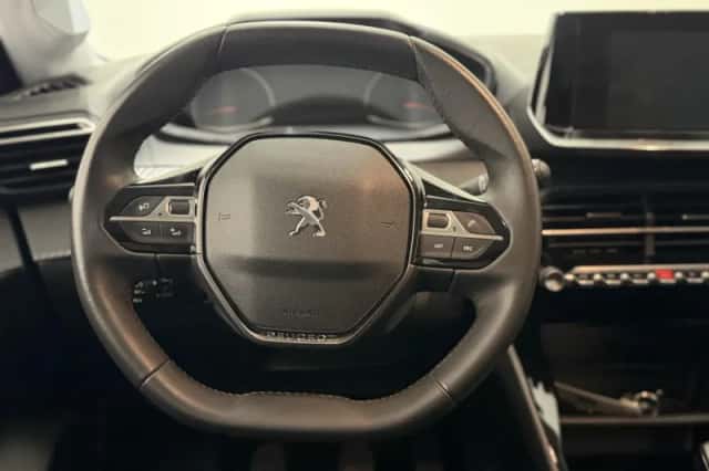 Peugeot 208 (2022) thumbnail 6
