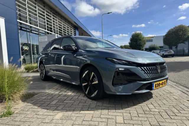 Peugeot e-308 (2026) thumbnail 3