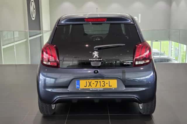 Peugeot 108 (2016) thumbnail 5