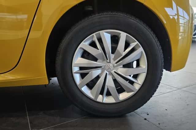 Peugeot 208 (2022) thumbnail 6