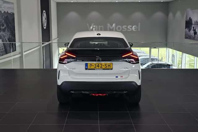 Citroën C4 (2022) thumbnail 5