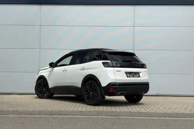 Peugeot 3008 (2021) thumbnail 3
