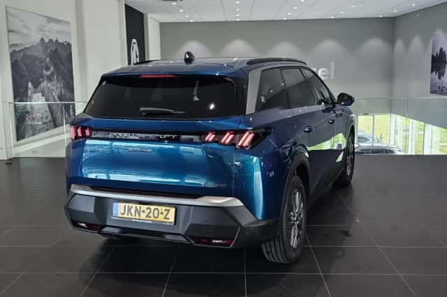 Peugeot 5008 (2025) thumbnail 6
