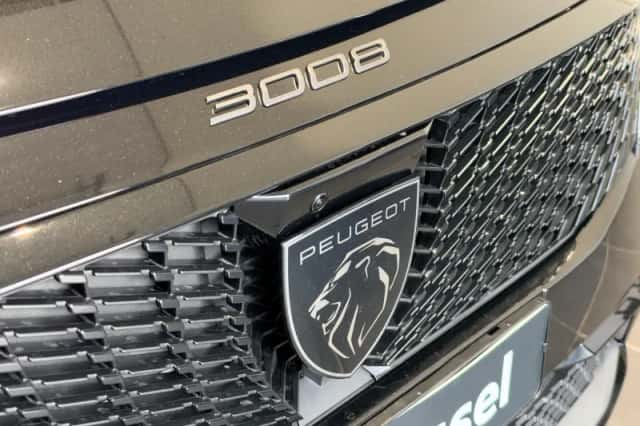 Peugeot e-3008 (2026) thumbnail 6
