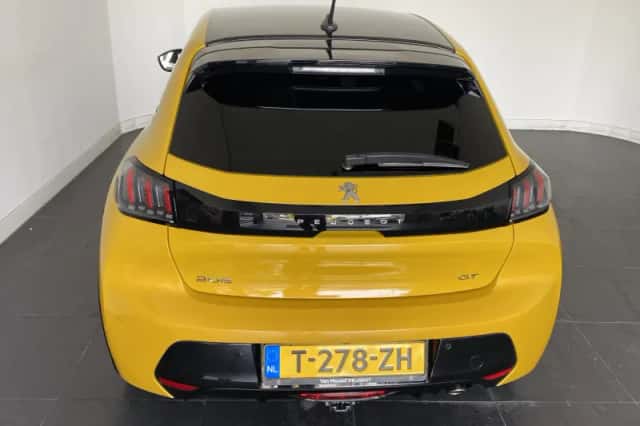 Peugeot 208 (2021) thumbnail 4