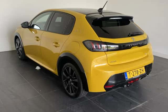 Peugeot 208 (2021) thumbnail 5