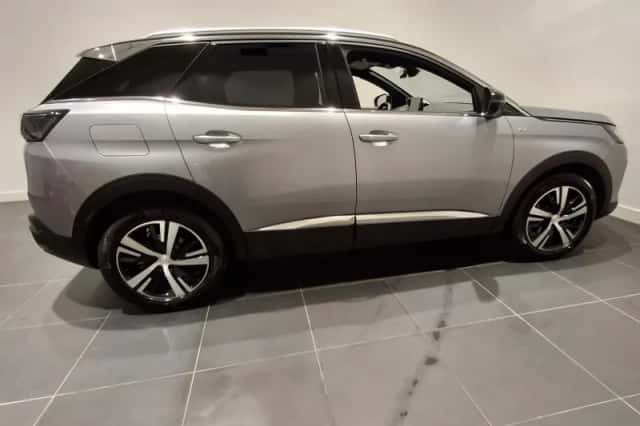 Peugeot 3008 (2024) thumbnail 4