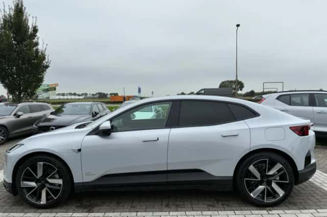 Polestar 4 (2026) thumbnail 3