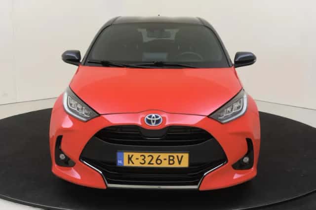 Toyota Yaris (2020) thumbnail 6