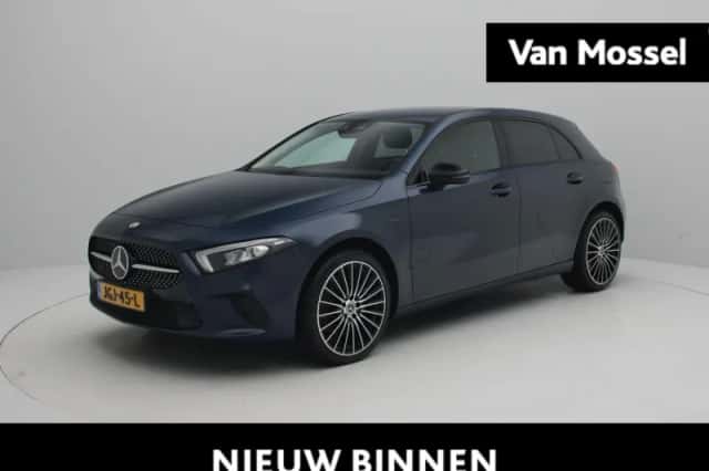 Mercedes-Benz A-Klasse (2021) thumbnail 1
