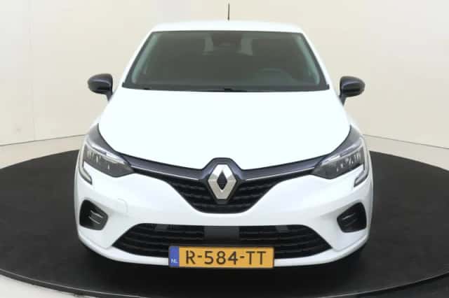 Renault Clio (2022) thumbnail 6