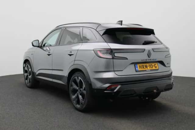 Renault Austral (2025) thumbnail 2