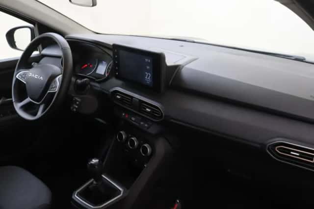 Dacia Jogger (2025) thumbnail 5