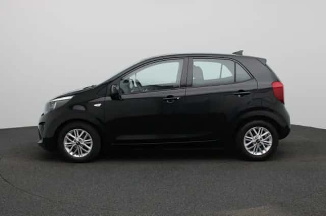 Kia Picanto (2021) thumbnail 4