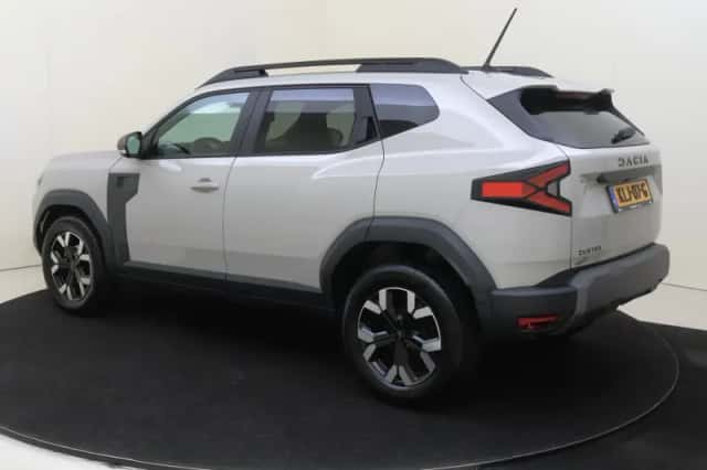 Dacia Duster (2025) thumbnail 3
