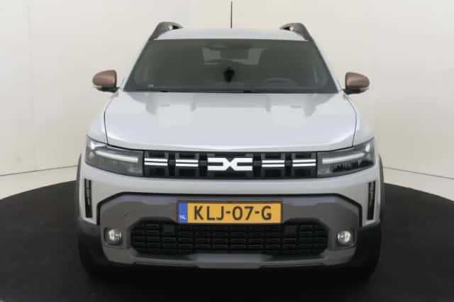 Dacia Duster (2025) thumbnail 6