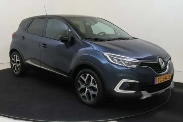 Renault Captur (2018) thumbnail 2