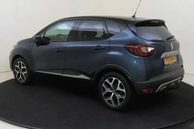 Renault Captur (2018) thumbnail 3