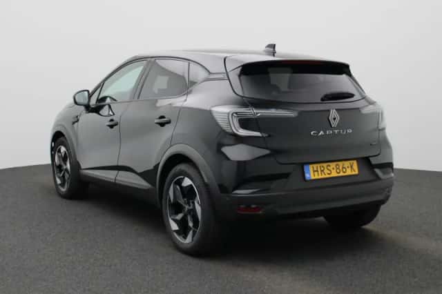 Renault Captur (2025) thumbnail 2