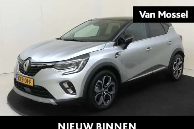 Renault Captur (2023) thumbnail 1
