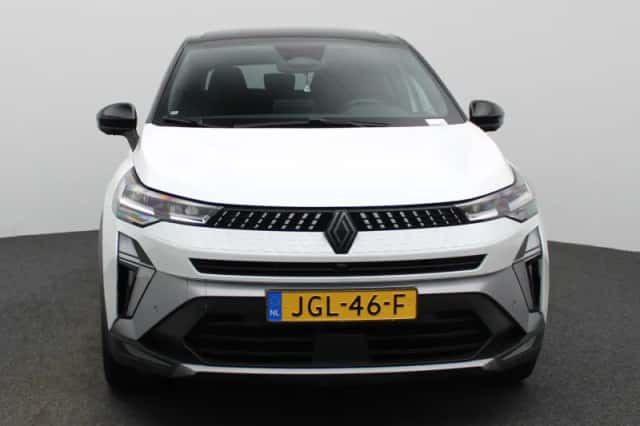 Renault Captur (2025) thumbnail 3