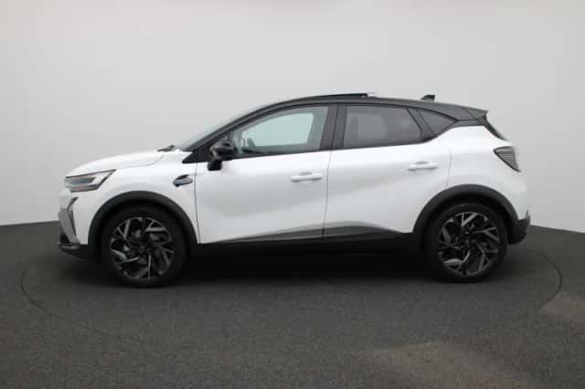 Renault Captur (2025) thumbnail 4