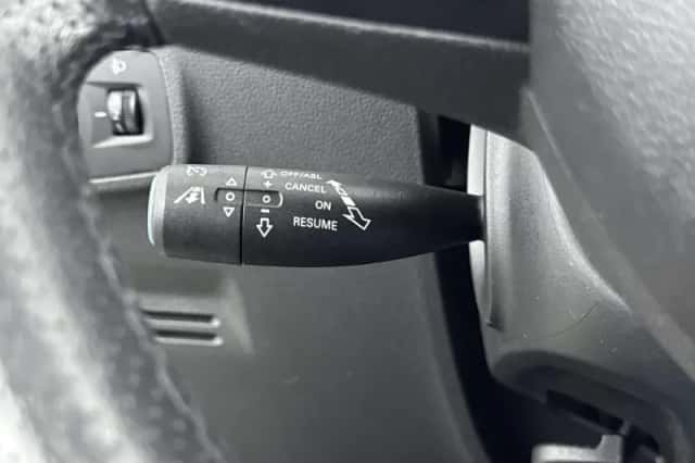 MG ZS EV (2021) thumbnail 6